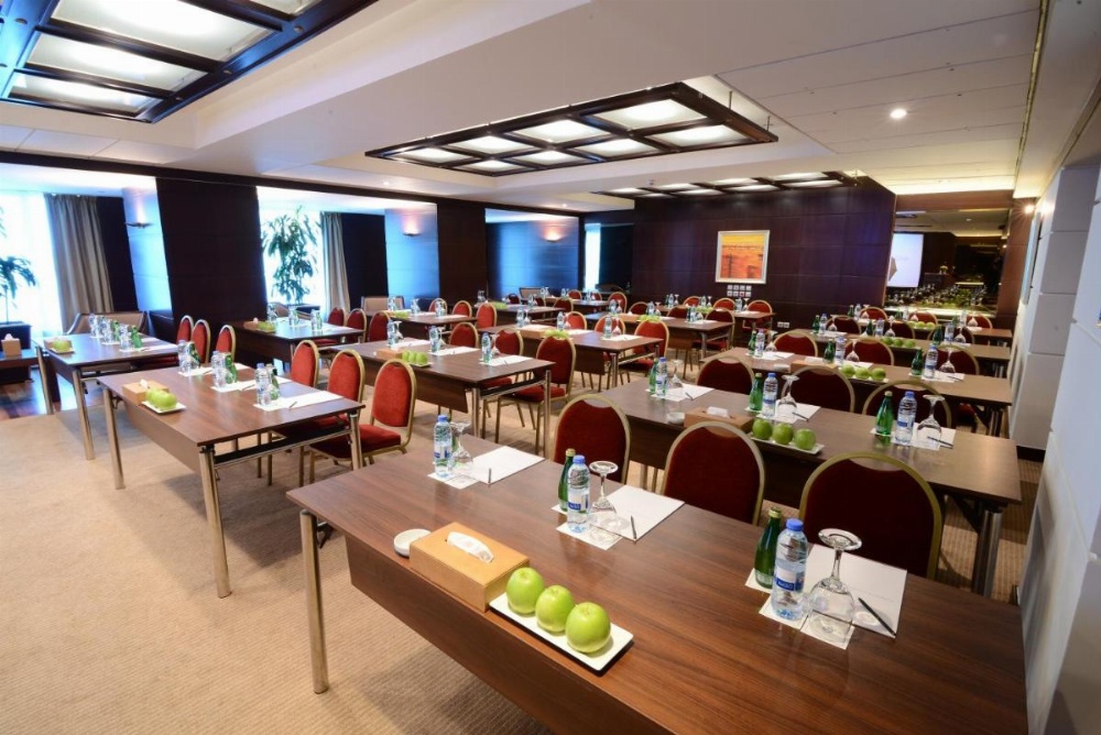 Raouche Arjaan by Rotana Image 12