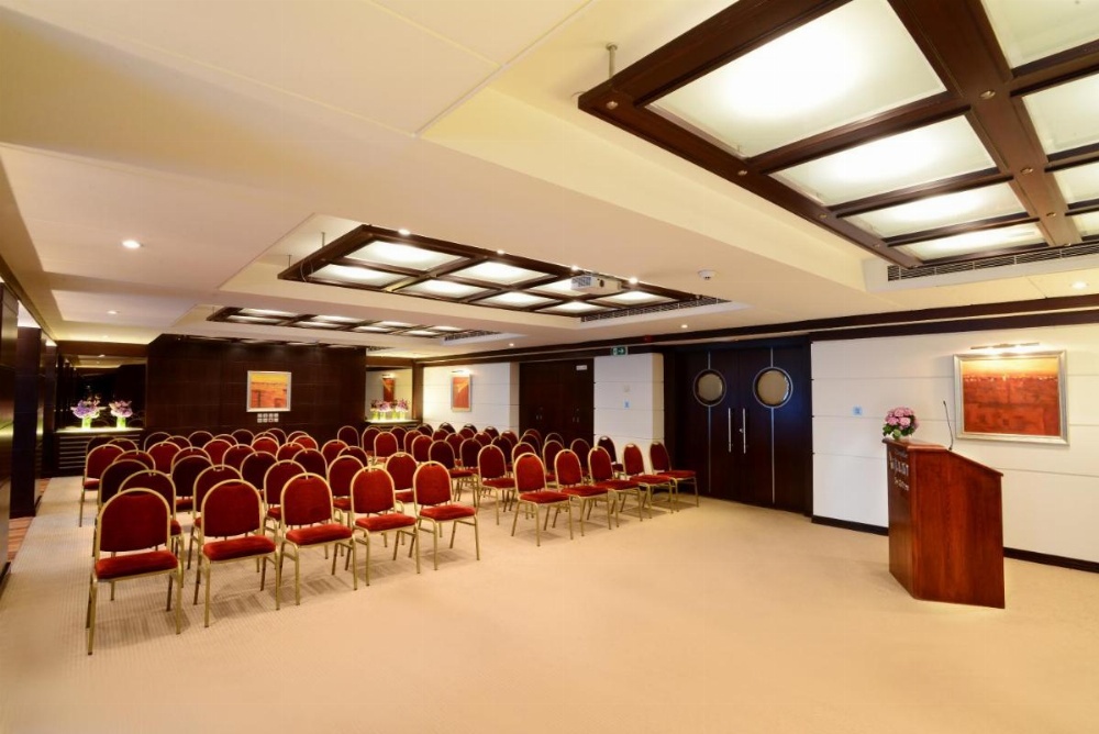 Raouche Arjaan by Rotana Image 7